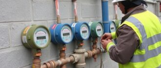 Опломбировка счётчиков: кто имеет право её проводить и как это сделать